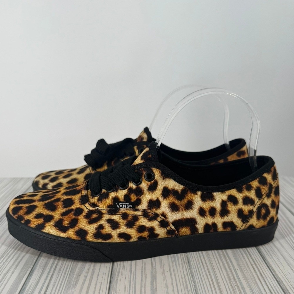 Vans Authentic Lowpro Leopard Print Black Sneakers Womens 10 Mens 8.5 Low Top - Picture 3 of 8